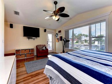 Anna Maria New Vacation Home for Rent Pool Sleeps 10!